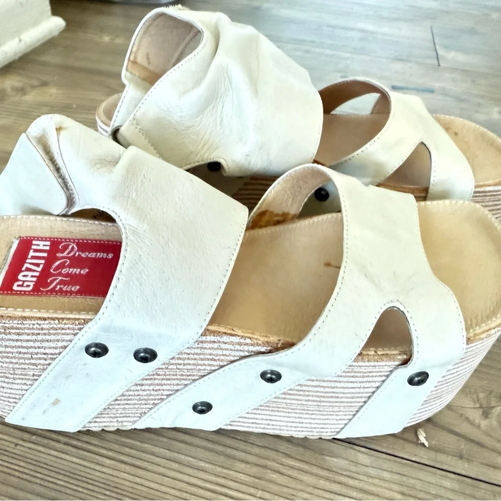 White Platform Sandals for Women - Picture 2 of 6